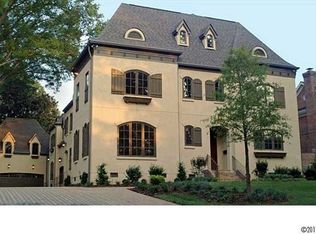 2613 Chelsea Dr, Charlotte, NC 28209