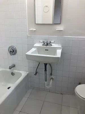 Rented by Bridge Realty | media 28