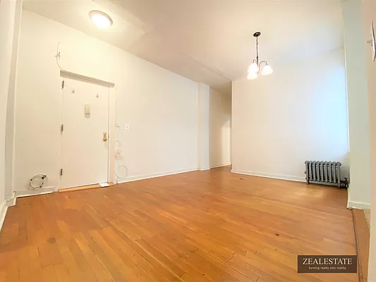Rented by ZealEstate Group Inc | media 11
