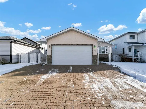 43 E Vista Pl SE, Medicine Hat, AB T1B 4V4