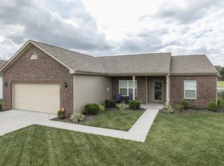 2728 Ashton Ln, Greenwood, IN 46143