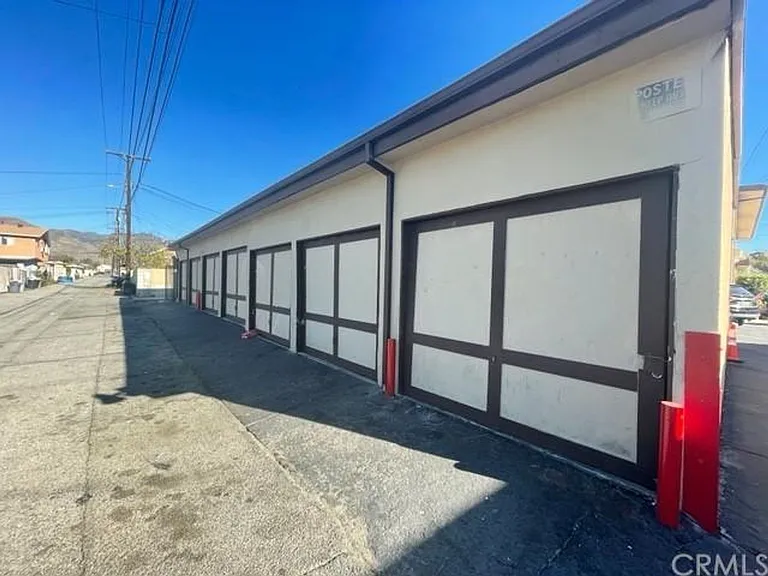 525 N San Gabriel Ave. — Photo 11