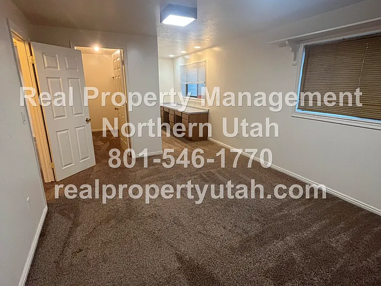 1651 W 1290 N — Photo 10