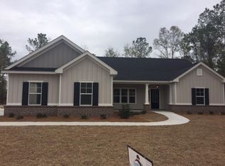 61 Geranium Trce, Crawfordville, FL 32327