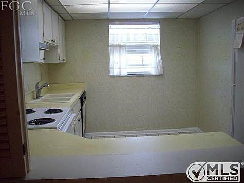 4th image of 1262 Myerlee Country Club Blvd APT 6