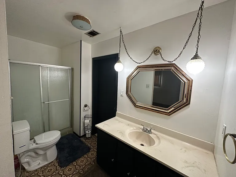 317 N Evans Rd — Photo 4