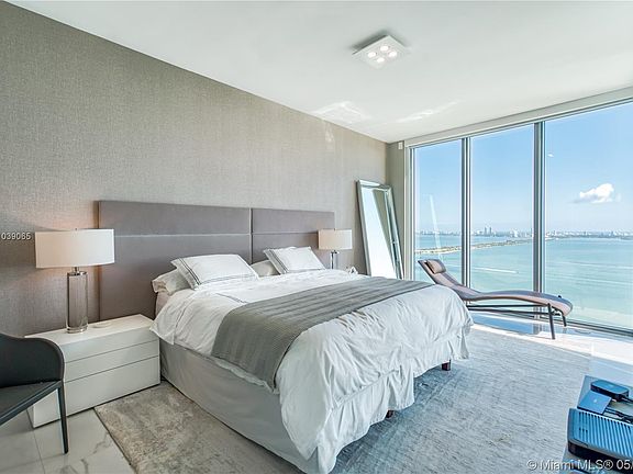 4th image of 2900 NE 7th Ave Unit 3005