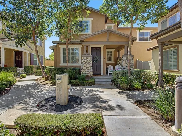 3271 Laval Ln, Riverside, CA 92503