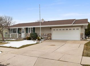 1702 South 25th STREET, Manitowoc, WI 54220