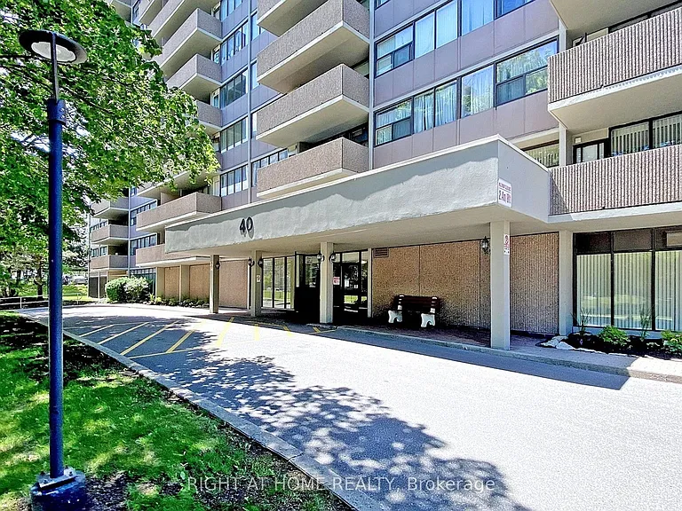 40 Bay Mills Blvd #1002 — Photo 46