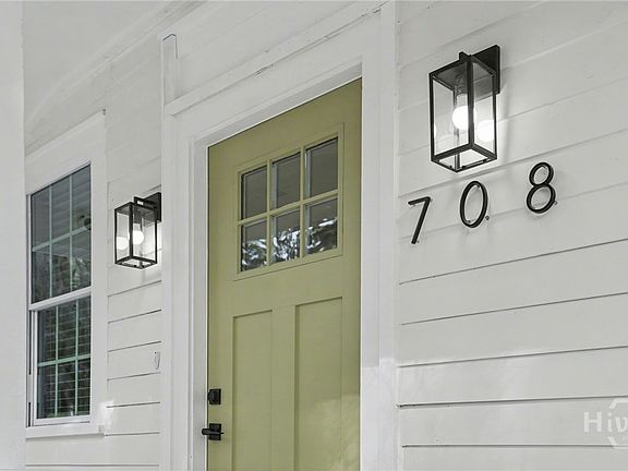5th image of 708 W 36th Street
