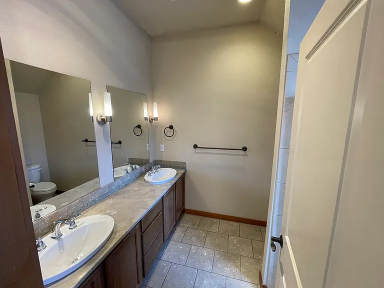 718C Nob Hill Ave N #C — Photo 7