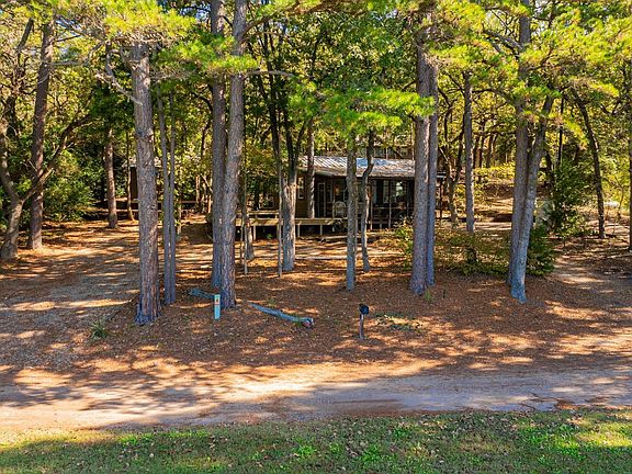 2nd image of 1391 Lake Franklin Dr