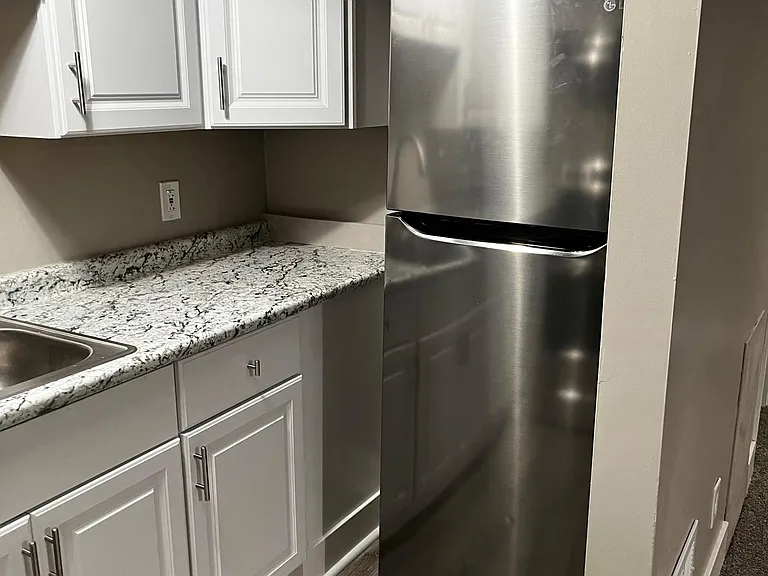 712 Main St — Photo 4