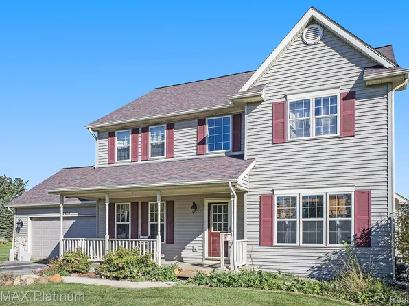 7819 Summer Breeze Trl, Howell, MI 48843