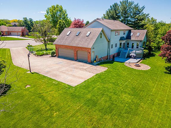 3rd image of 280 Meadowlark Dr