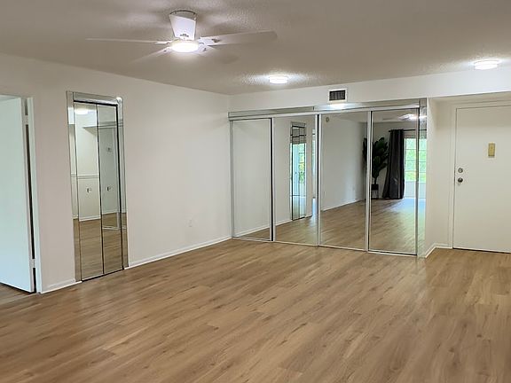 4th image of 8280 SW 24th St #731