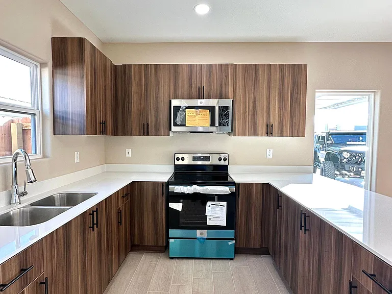 2914 W Kenwood St #1 — Photo 8