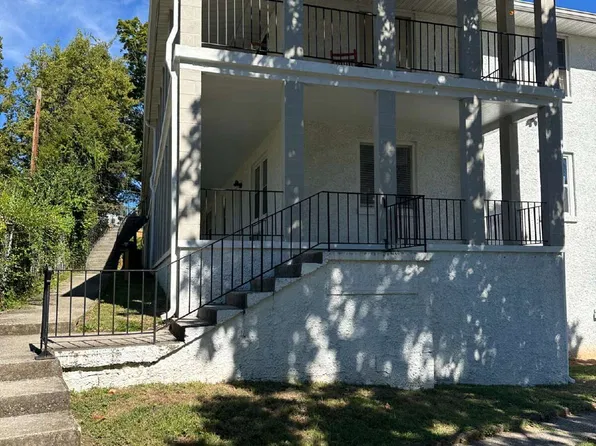 3131 Conner Dr NE APT 1, Knoxville, TN 37918