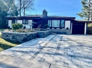 54 Leisure Ln, Richmond Hill, ON L4C4X1