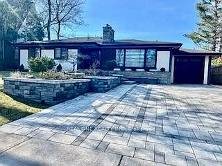 54 Leisure Ln photo 1