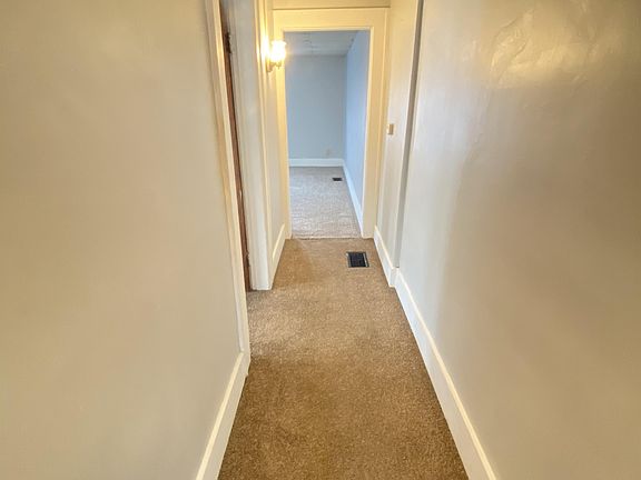 5th image of 424 N Main St #C