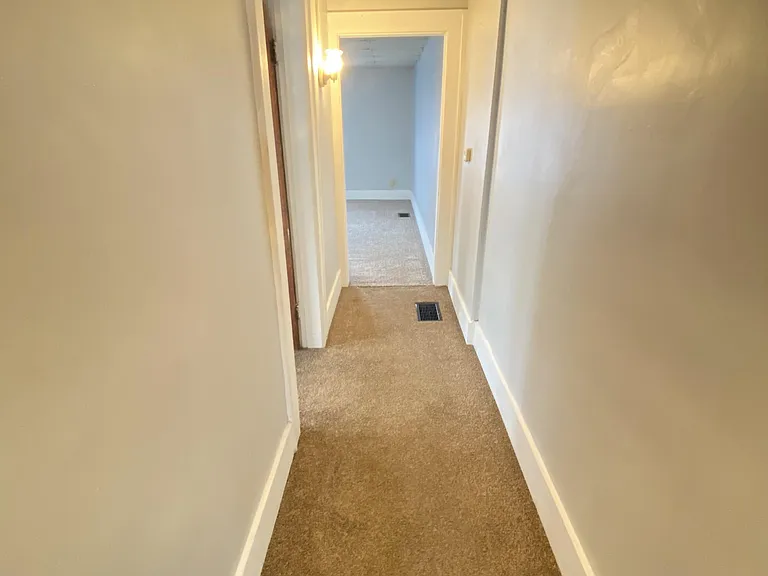 424 N Main St #C — Photo 8