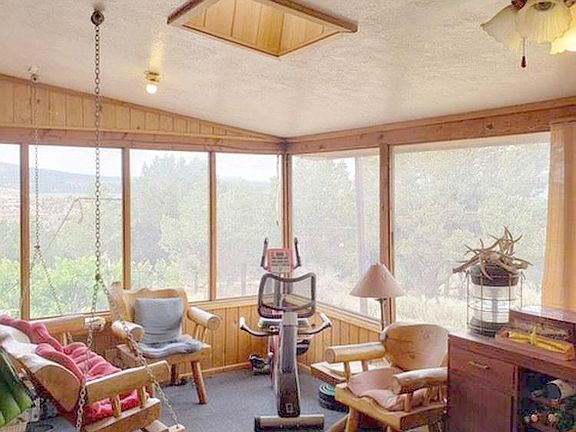 5th image of 50 Redondo Dr