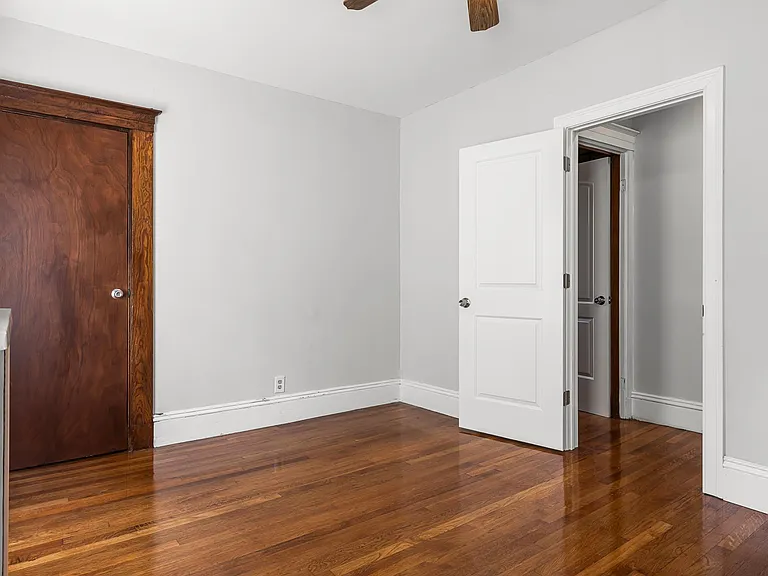 30-32 Autumn St #1 — Photo 18
