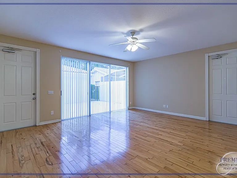 28576 Alessandria Cir — Photo 11