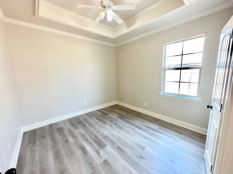 146 Lola Cir — Photo 8