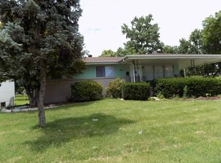 1345 Patterson Rd, Florissant, MO 63031