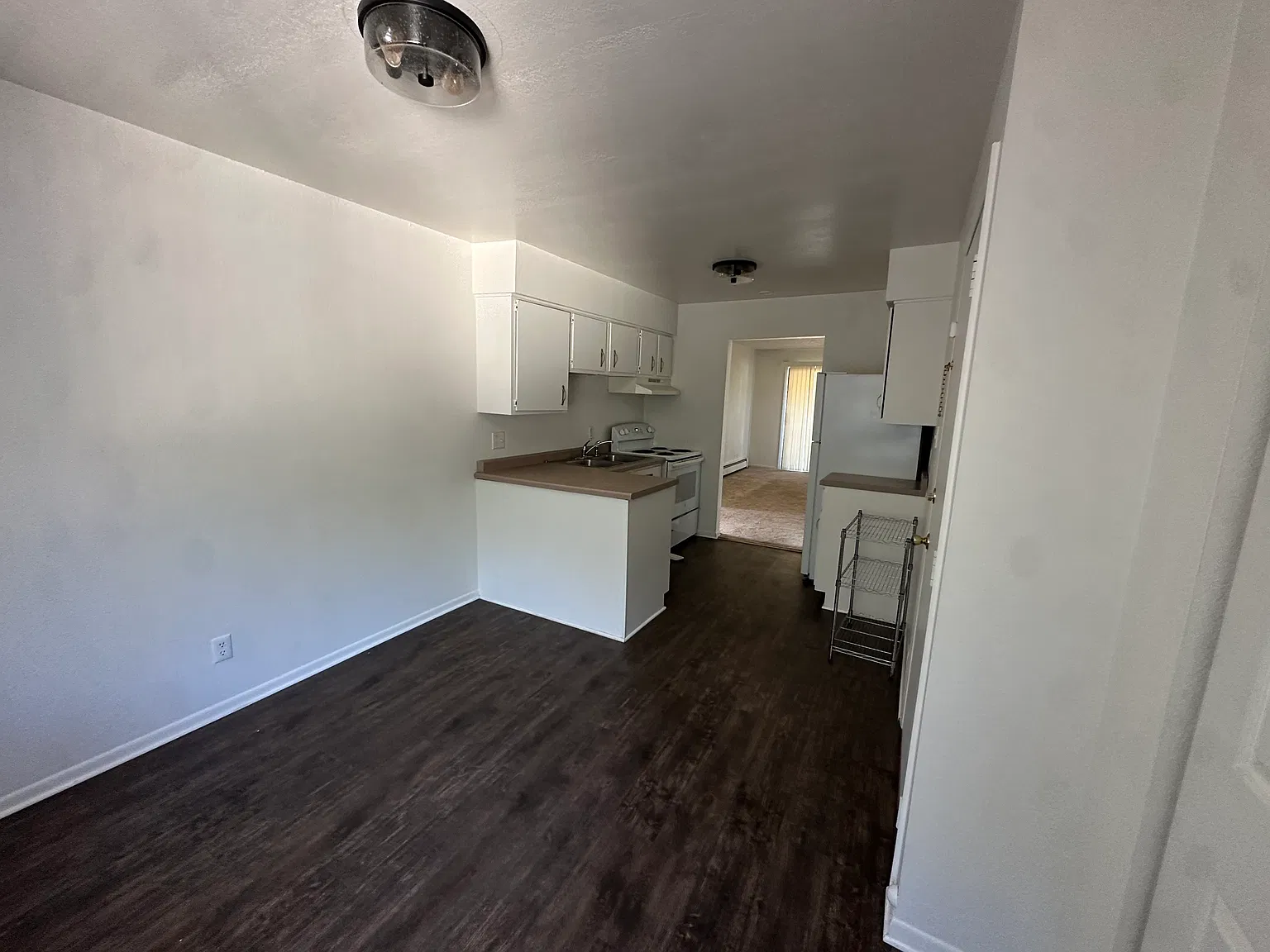 2 bed, $1,150 — Photo 4