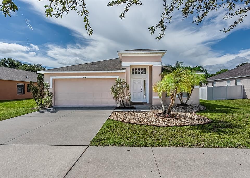 1st image of 807 Cristelle Jean Dr