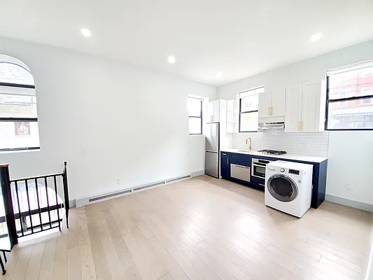 Rented by Kleier Residential | media 8