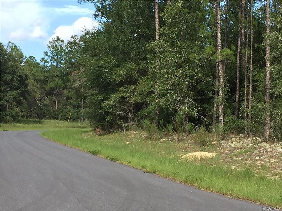 1st image of 8333 N Quarry Dr