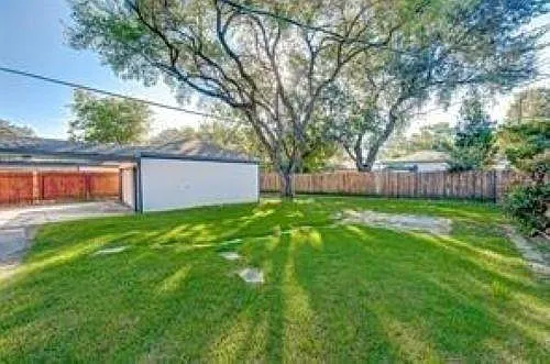 12415 Nova Dr Photo 1