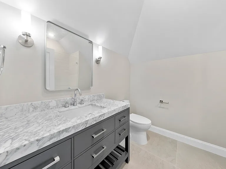 389 Spring Ave #C — Photo 23