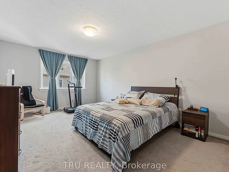 205 Losino Cres — Photo 19