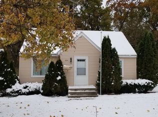 925 Marcia St SW, Wyoming, MI 49509