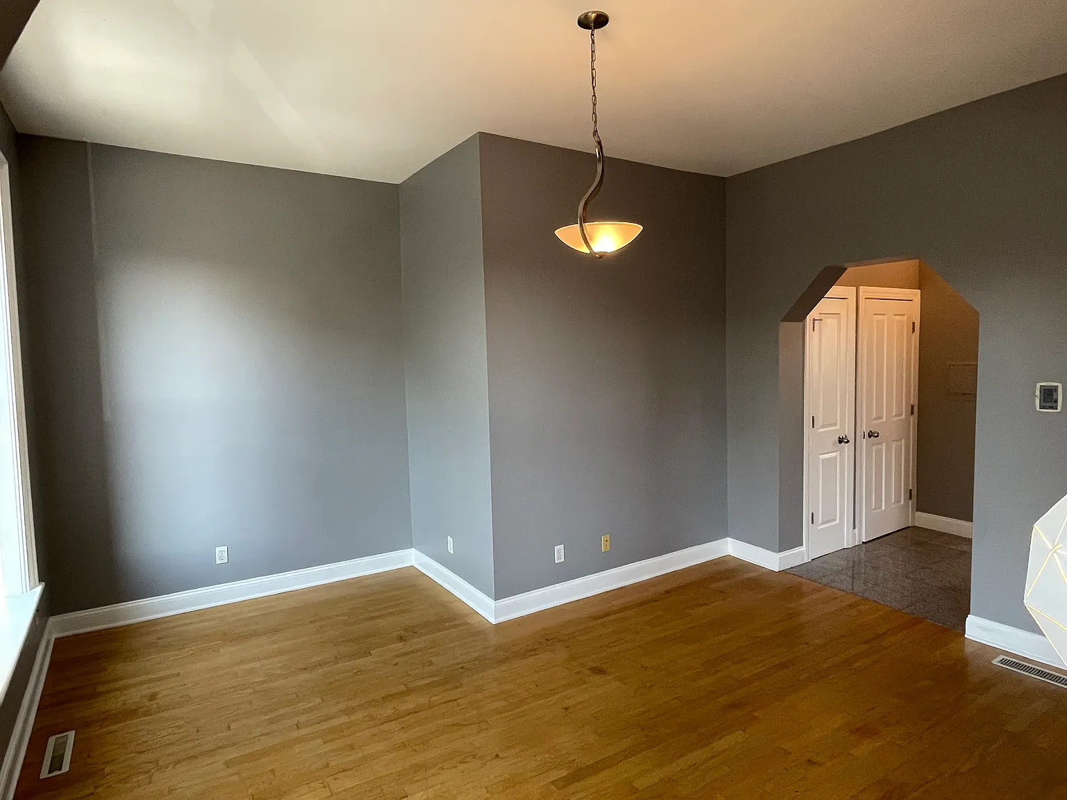 1 bed, 700 sqft, $1,195 — Photo 3