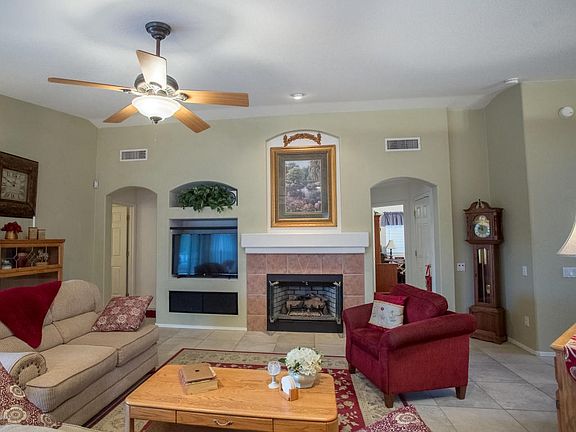 5th image of 2224 W Catalina View Dr