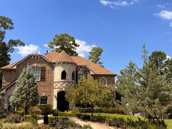 For sale in Texas, a stately Mediterranean luxury home with Louis