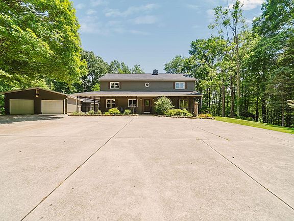 3rd image of 23095 Buena Vista Rd