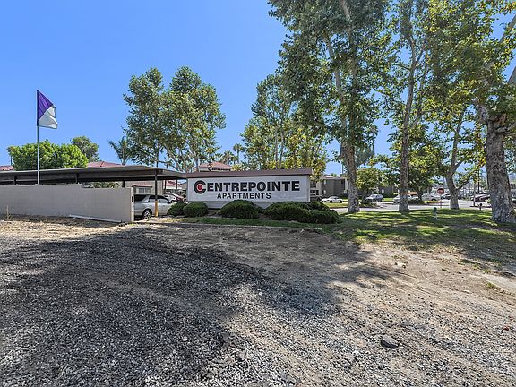 Centrepointe Sign