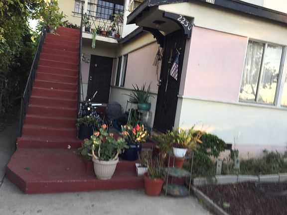 5th image of 2230 Delaware Ave APT B
