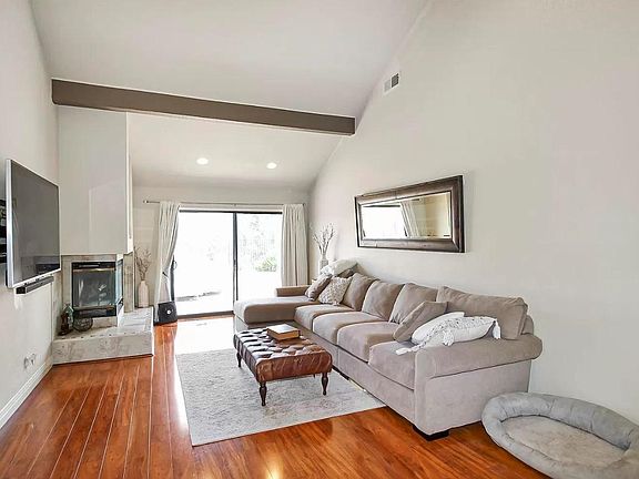 3rd image of 12660 Calle Charmona