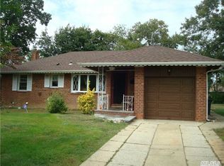 791 South Ct, Baldwin, NY 11510