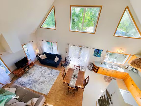 2nd image of 5023 W 36th St