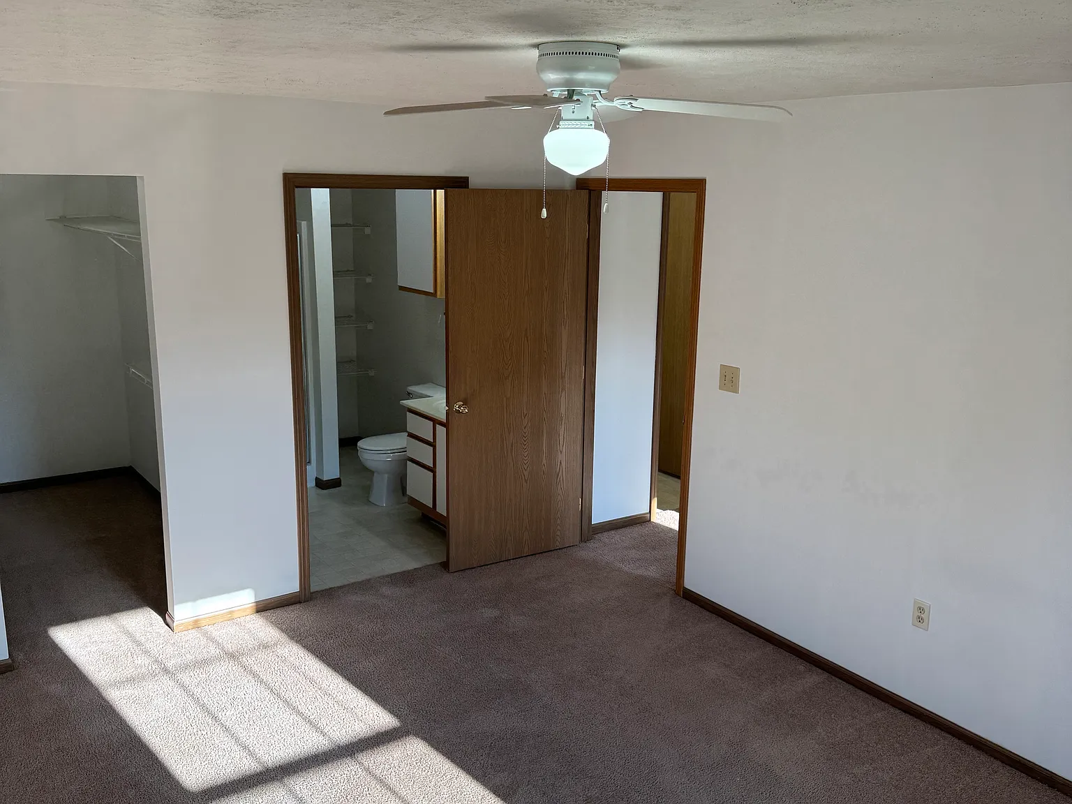 Quaker Station Apartments — Photo 4